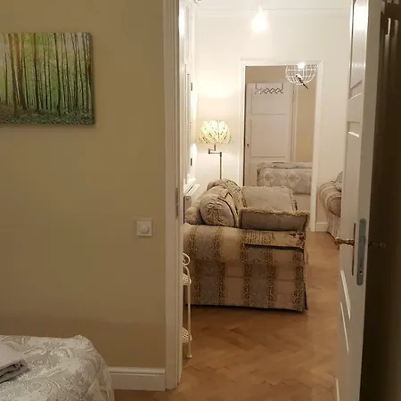 Modern History * Tallin