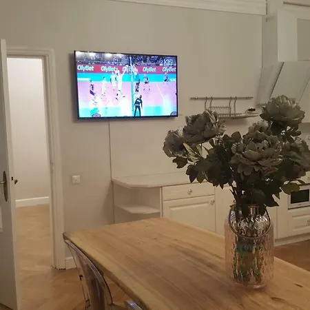 Modern History Apartamento Tallin