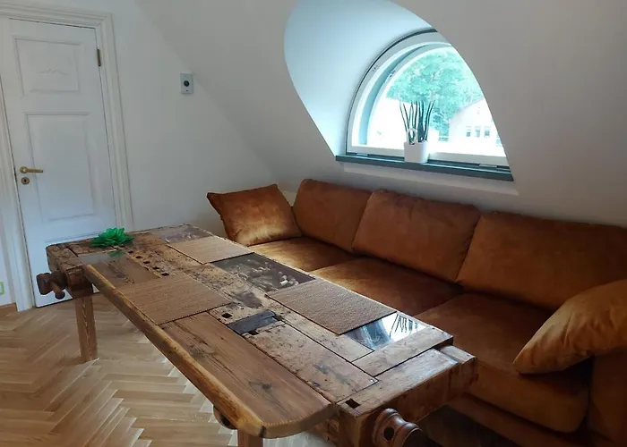 Modern History Apartament *