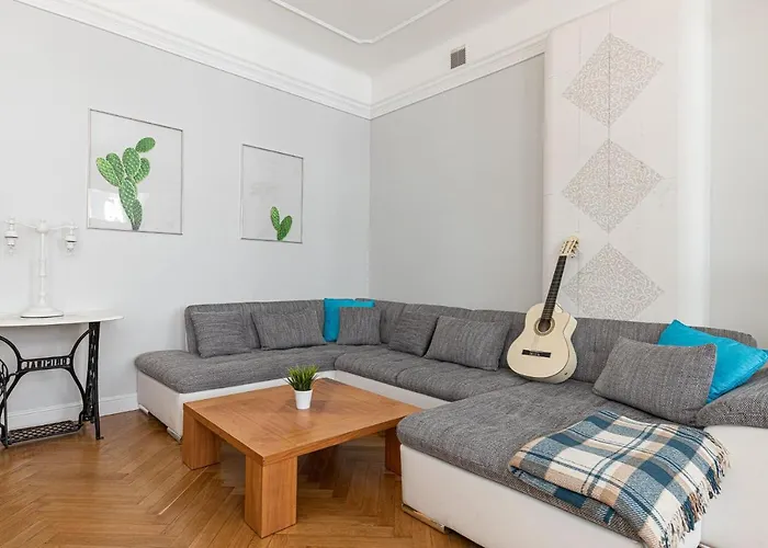 Appartement Modern History